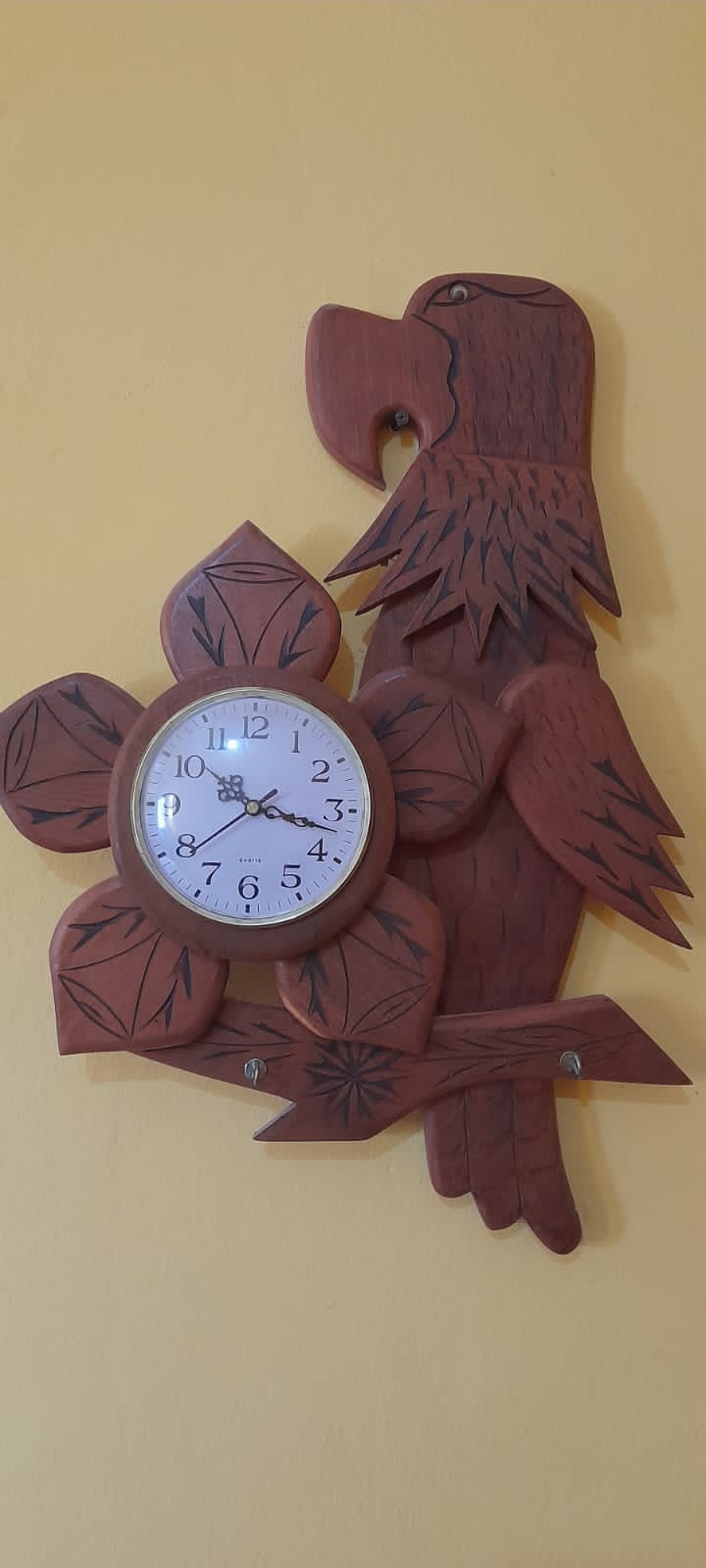 Reloj águila de algarrobo